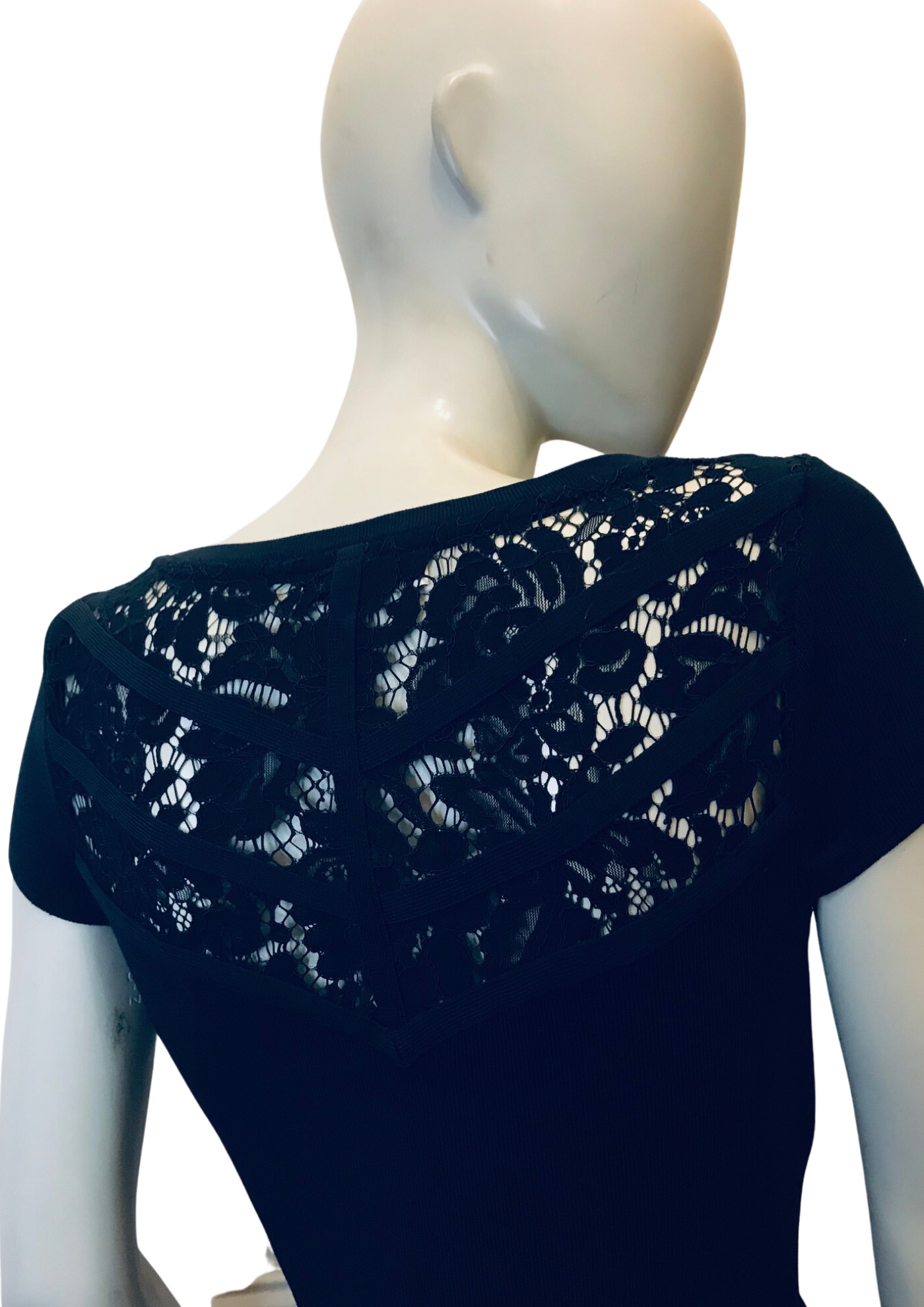 Robe empiècement dentelle Taille 40