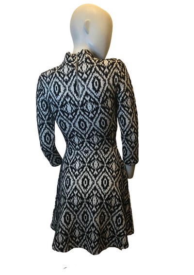 Robe col cheminée à motifs Taille 36